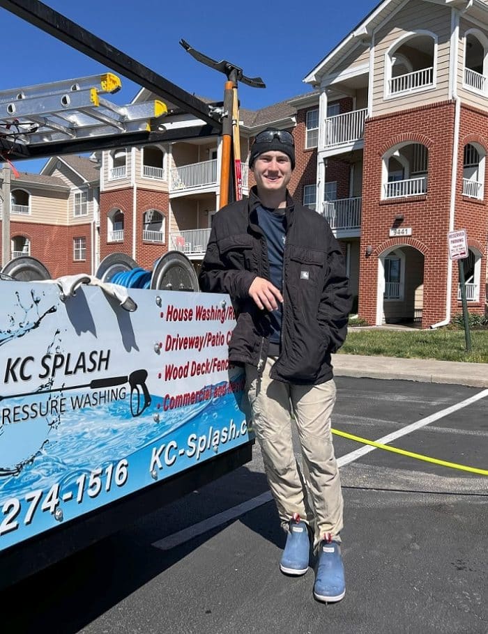 Commercial PRESSURE WASHING SERVICES Company Near Me in Kansas City MO 2