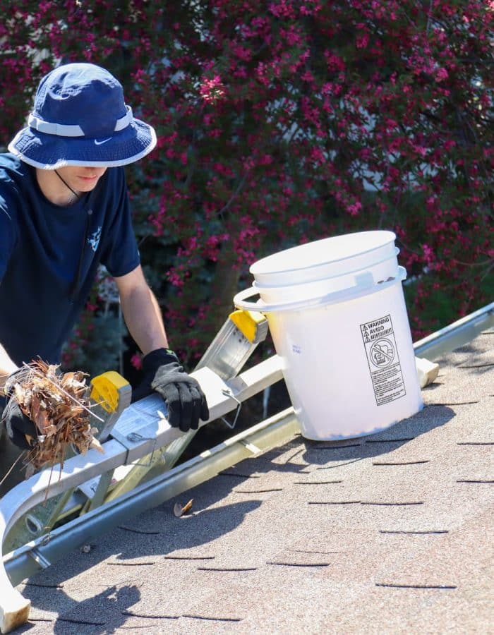 Gutter Cleaning Company Near Me in Kansas City MO 9