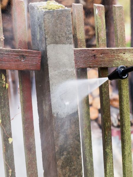 Wood Fence Cleaning Company Near Me in Kansas City MO, Wood Fence Cleaning Service Kansas City MO, Pressure Washing, Wood Fence, Kansas City 18