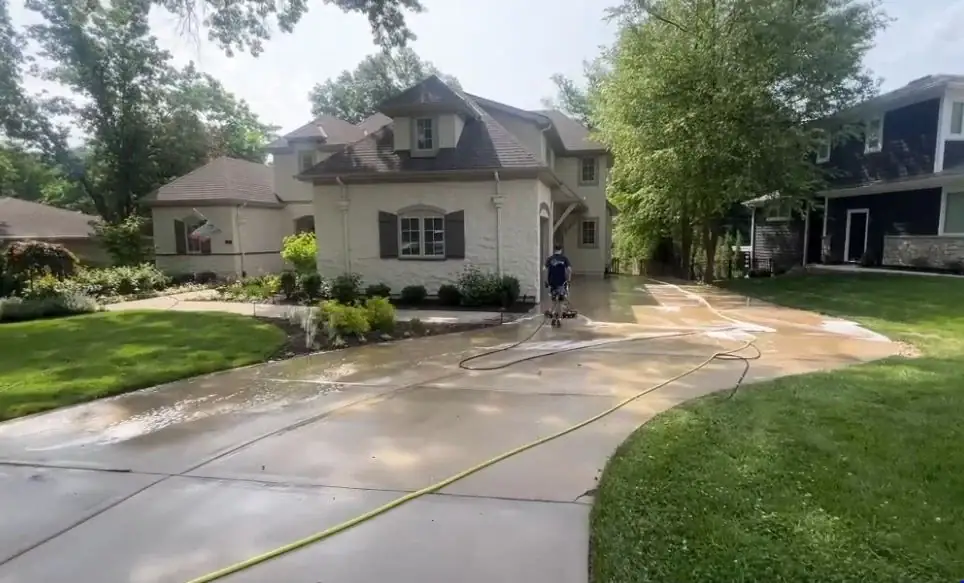 Driveway cleaning in Lenexa, Kansas by KC Splash