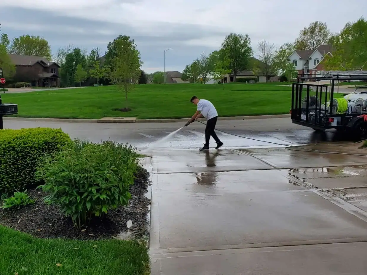 Driveway cleaning at The Nationals community in Parkville area by KC Splash