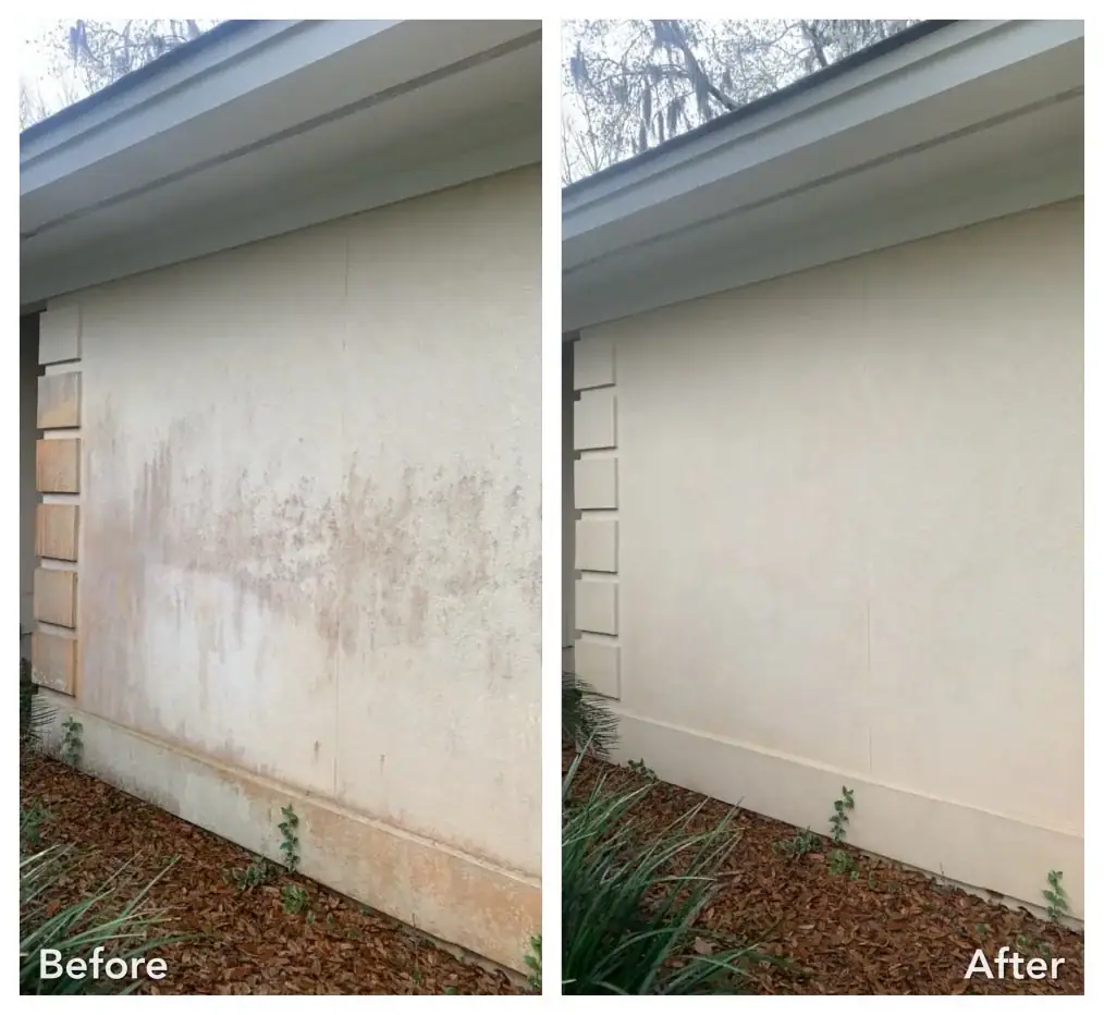 Stucco algae removal by KC Splash — soft washing older home exterior in the KC metro