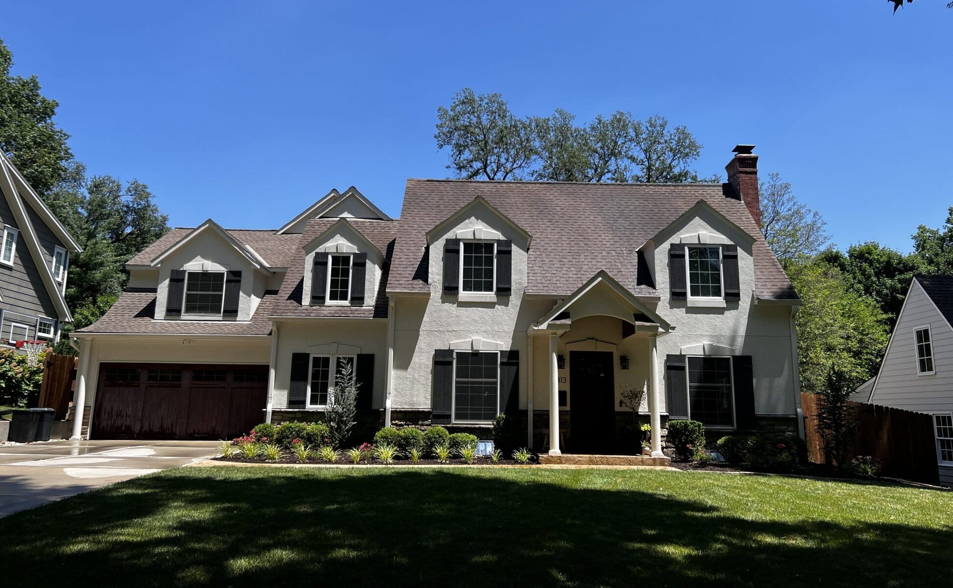 House washing in Olathe, KS by KC Splash